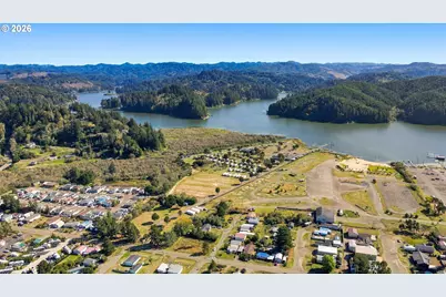 145 S 14th St, Lakeside, OR 97449 - Photo 41