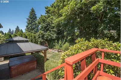 11611 NE Flanders St, Portland, OR 97220 - Photo 33
