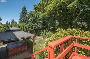11611 NE Flanders St, Portland, OR 97220 - Photo 33