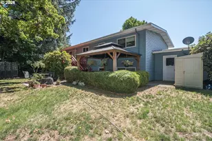 11611 NE Flanders St, Portland, OR 97220 - Photo 29