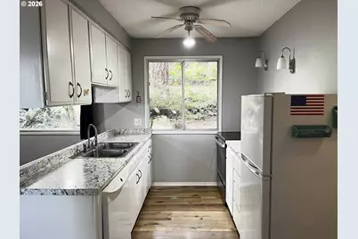 83871 Hwy 101, Florence, OR 97439 - Photo 13