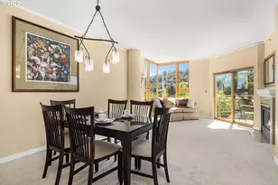 1132 SW 19th Ave, Portland, OR 97205 - Photo 5