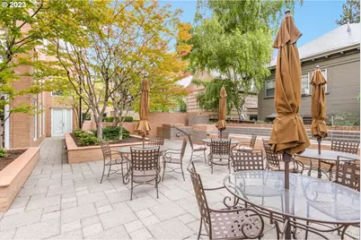 1132 SW 19th Ave #406, Portland, OR 97205 - Photo 33