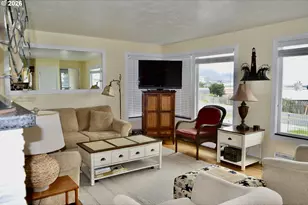 94017 Doyle Point Rd, Gold Beach, OR 97444 - Photo 5