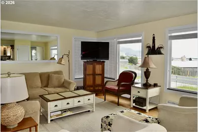 94017 Doyle Point Rd, Gold Beach, OR 97444 - Photo 9