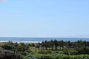 94017 Doyle Point Rd, Gold Beach, OR 97444 - Photo 39