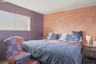 1732 E Washington Ave, Cottage Grove, OR 97424 - Photo 15