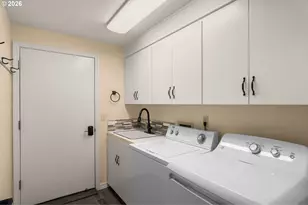 12812 SW Overgaard St, Portland, OR 97224 - Photo 25