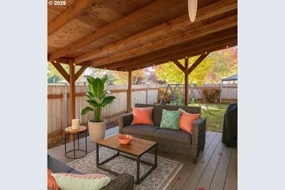 413 SE 8th St, Battle Ground, WA 98604 - Photo 5