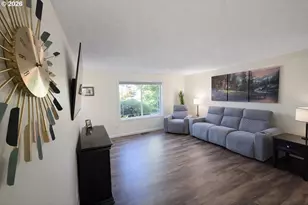 413 SE 8th St, Battle Ground, WA 98604 - Photo 7