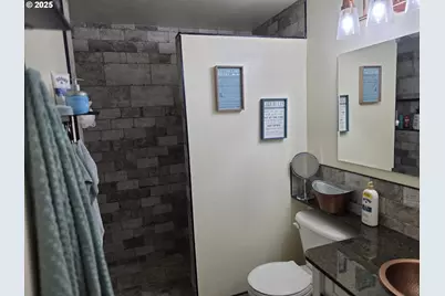 413 SE 8th St, Battle Ground, WA 98604 - Photo 17