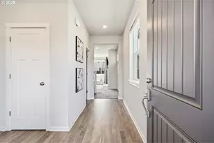 3715 S 42nd Pl, Ridgefield, WA 98642 - Photo 3
