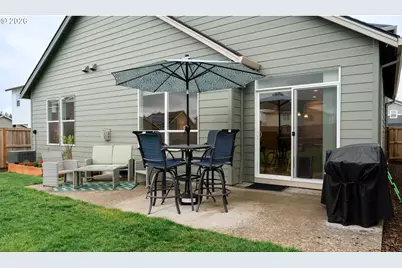1746 N Millican Creek St, Lafayette, OR 97127 - Photo 31
