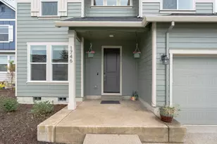 1746 N Millican Creek St, Lafayette, OR 97127 - Photo 7