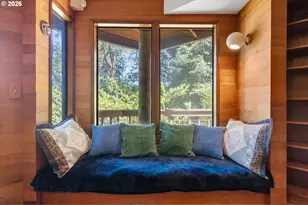 1346 Fisher Rd, Roseburg, OR 97471 - Photo 9