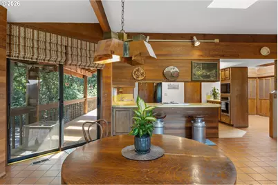 1346 Fisher Rd, Roseburg, OR 97471 - Photo 11