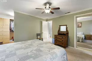 14085 SW Linda Ln, Beaverton, OR 97006 - Photo 23