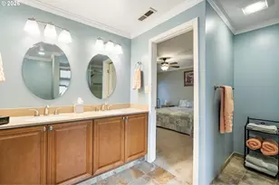 14085 SW Linda Ln, Beaverton, OR 97006 - Photo 25