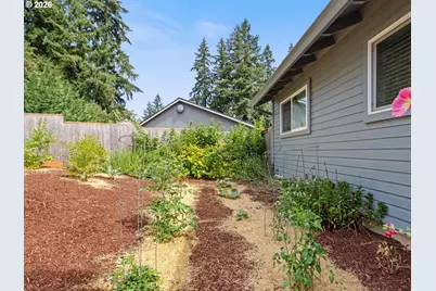 2564 Bronco Ct, West Linn, OR 97068 - Photo 35