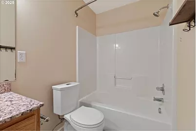 215 NW 150th Way, Vancouver, WA 98685 - Photo 21