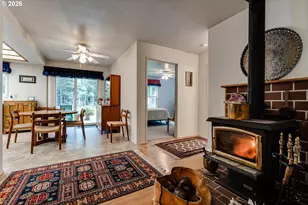 87919 Huston Rd, Veneta, OR 97487 - Photo 5