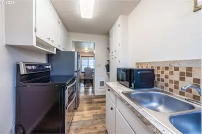 1933 NW Harbor Ave, Lincoln City, OR 97367 - Photo 19