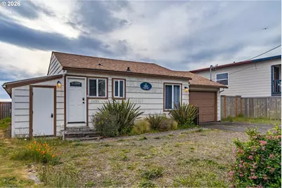 1933 NW Harbor Ave, Lincoln City, OR 97367 - Photo 7