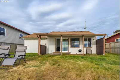 1933 NW Harbor Ave, Lincoln City, OR 97367 - Photo 3