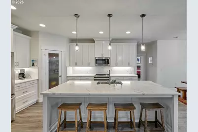 807 Ike Mooney Rd, Silverton, OR 97381 - Photo 9