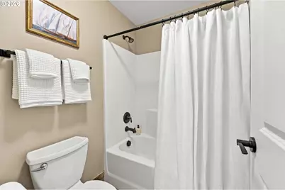 636 SW Sierra St, Camas, WA 98607 - Photo 33