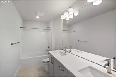 7797 NW 146th Ter, Portland, OR 97229 - Photo 5