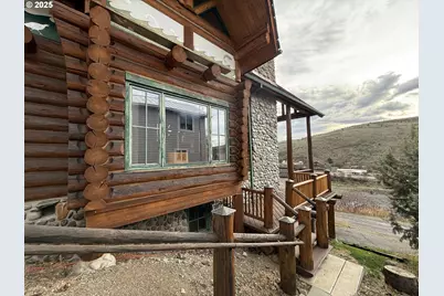 507 Elrod Ave, Maupin, OR 97037 - Photo 25