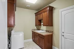 1695 NW Titan Dr, Salem, OR 97304 - Photo 25
