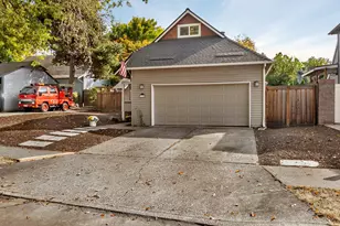 13130 SW Falcon Rise Dr, Portland, OR 97223 - Photo 3