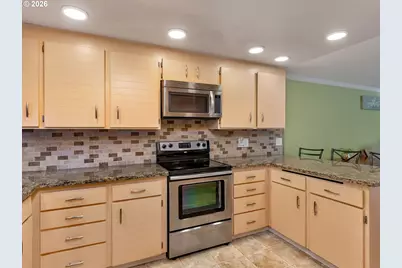 13130 SW Falcon Rise Dr, Portland, OR 97223 - Photo 9