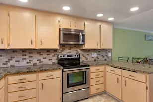 13130 SW Falcon Rise Dr, Portland, OR 97223 - Photo 9