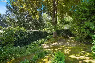 440 NW Yonia Ct, Hillsboro, OR 97124 - Photo 33