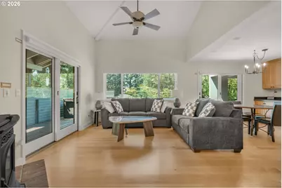 8250 SW 191st Ave, Beaverton, OR 97007 - Photo 3