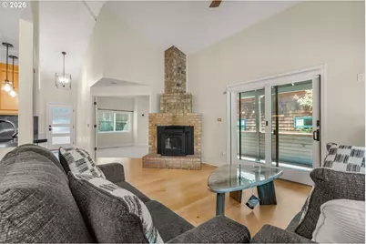8250 SW 191st Ave, Beaverton, OR 97007 - Photo 5