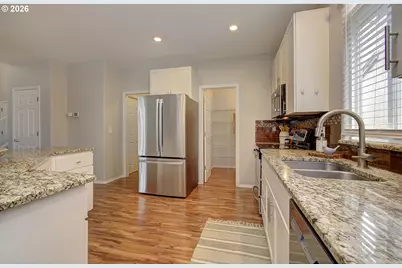 1813 SE 186th Pl, Vancouver, WA 98683 - Photo 13