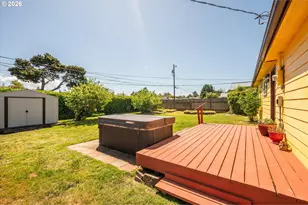1535 Garfield St, North Bend, OR 97459 - Photo 19