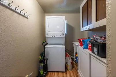 1535 Garfield St, North Bend, OR 97459 - Photo 33