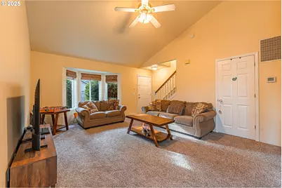 769 River Rd, Eugene, OR 97404 - Photo 5