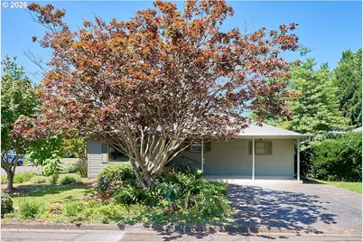 1245 SW Gilorr St, McMinnville, OR 97128 - Photo 3