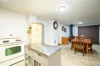 1245 SW Gilorr St, McMinnville, OR 97128 - Photo 25