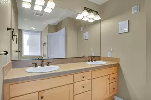 11626 SE Wingspan Way, Happy Valley, OR 97086 - Photo 29