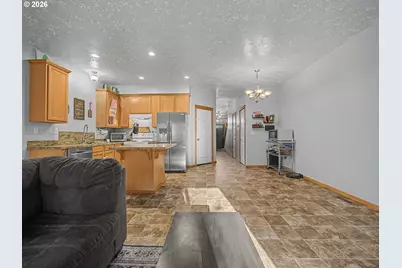 744 E Historic Columbia Ri Hwy, Troutdale, OR 97060 - Photo 11