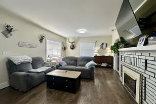 10303 S D St, Island City, OR 97850 - Photo 11
