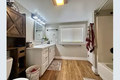 10303 S D St, Island City, OR 97850 - Photo 33