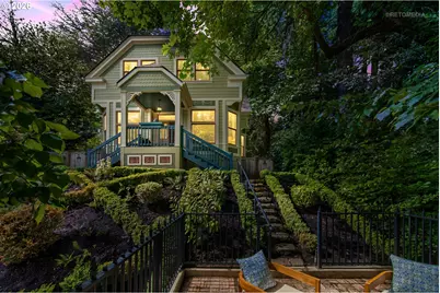2104 SW Spring St, Portland, OR 97201 - Photo 43